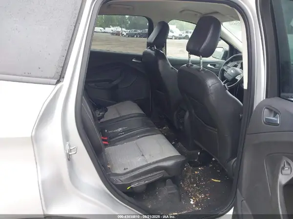 1FMCU9GD2JUA15801 2018 FORD ESCAPE - Image 8