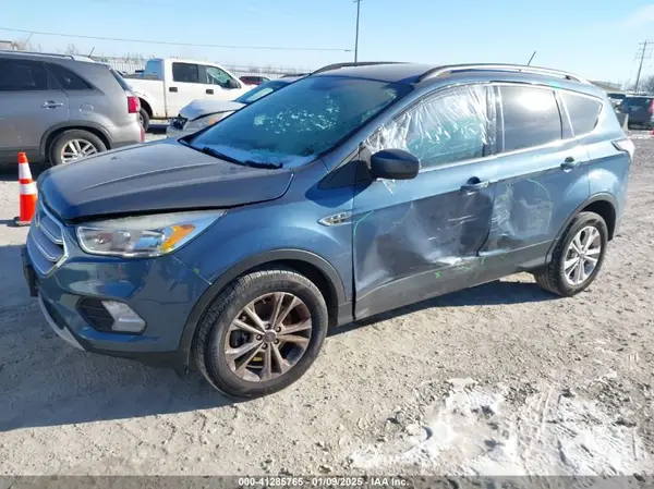 1FMCU9GD2JUA21484 2018 FORD ESCAPE - Image 2