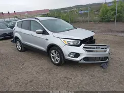 1FMCU9GD2JUA29214 2018 FORD ESCAPE