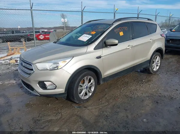 1FMCU9GD2JUA29441 2018 FORD ESCAPE - Image 2