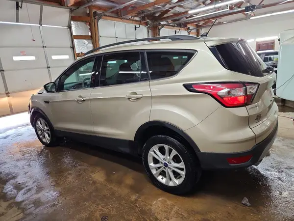 1FMCU9GD2JUA29777 2018 FORD ESCAPE - Image 2