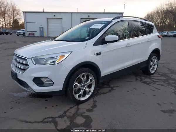 1FMCU9GD2JUA31626 2018 FORD ESCAPE - Image 2