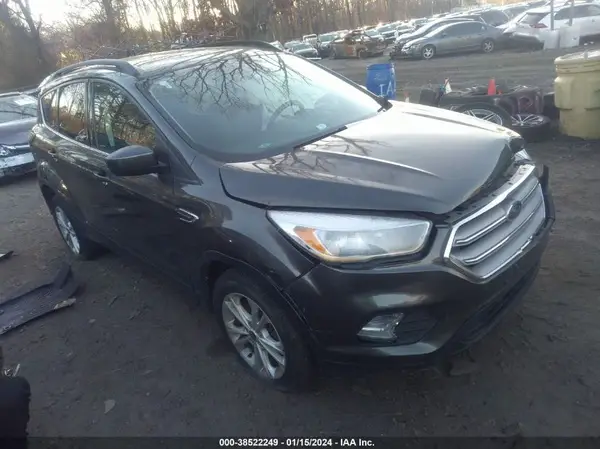 1FMCU9GD2JUA31982 2018 FORD ESCAPE - Image 1