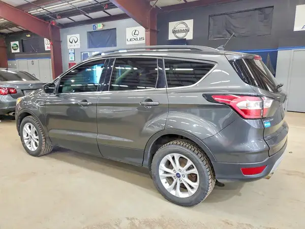 1FMCU9GD2JUA38673 2018 FORD ESCAPE - Image 2