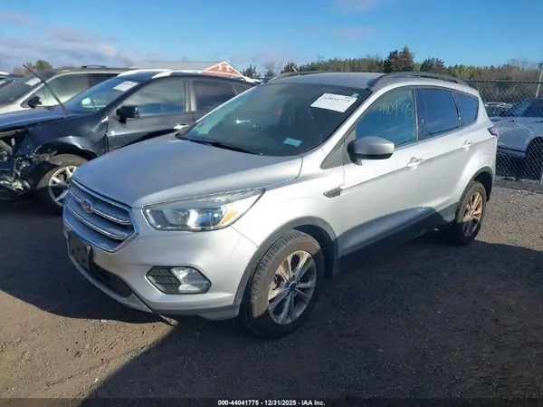 1FMCU9GD2JUA47499 2018 FORD ESCAPE - Image 2