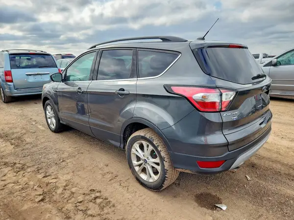 1FMCU9GD2JUA50421 2018 FORD ESCAPE - Image 2