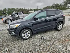 1FMCU9GD2JUA58261 2018 FORD ESCAPE
