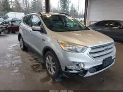 1FMCU9GD2JUA73391 2018 FORD ESCAPE