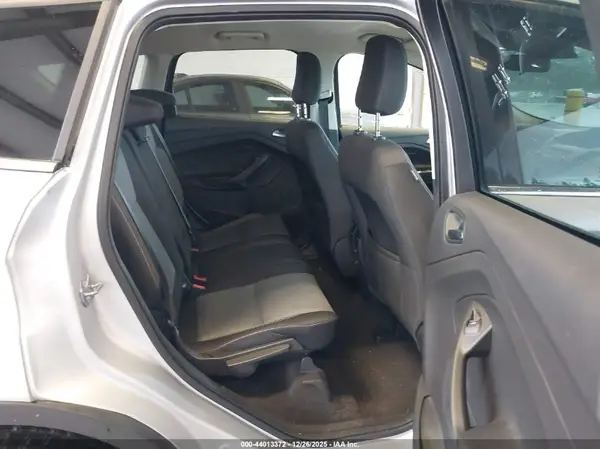 1FMCU9GD2JUA73391 2018 FORD ESCAPE - Image 8