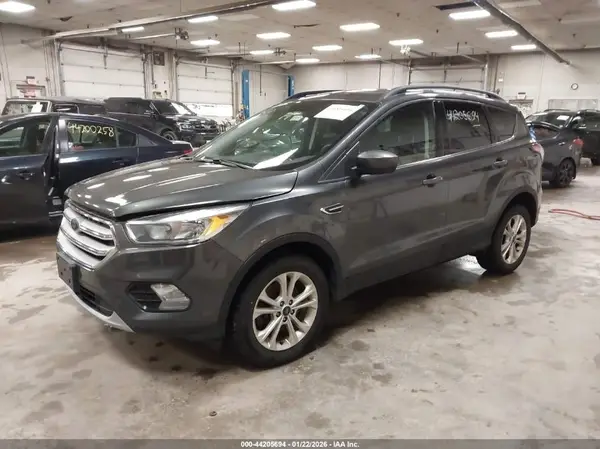 1FMCU9GD2JUA93219 2018 FORD ESCAPE - Image 2