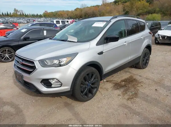 1FMCU9GD2JUB00881 2018 FORD ESCAPE - Image 2
