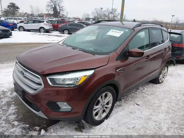 1FMCU9GD2JUB15767 2018 FORD ESCAPE - Image 2