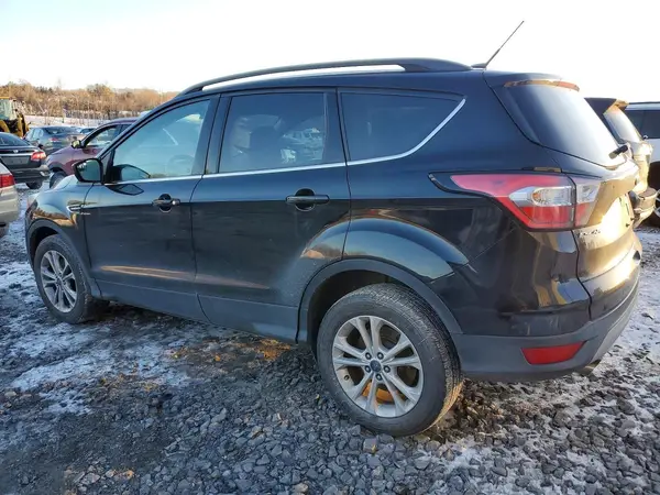 1FMCU9GD2JUB18961 2018 FORD ESCAPE - Image 2