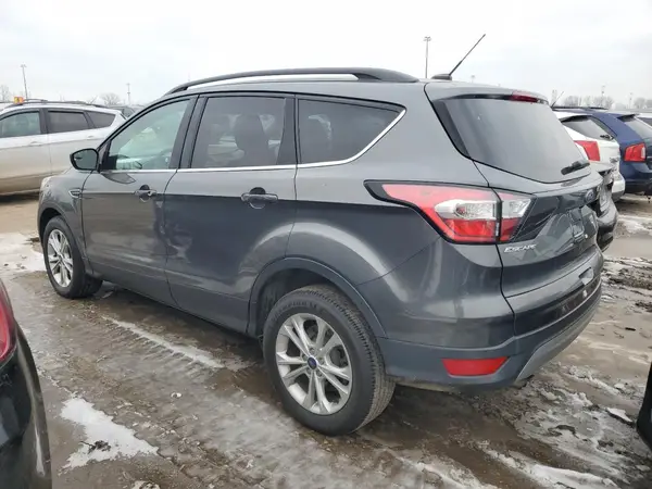 1FMCU9GD2JUB29233 2018 FORD ESCAPE - Image 2