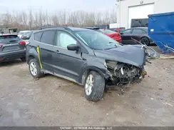 1FMCU9GD2JUB32827 2018 FORD ESCAPE