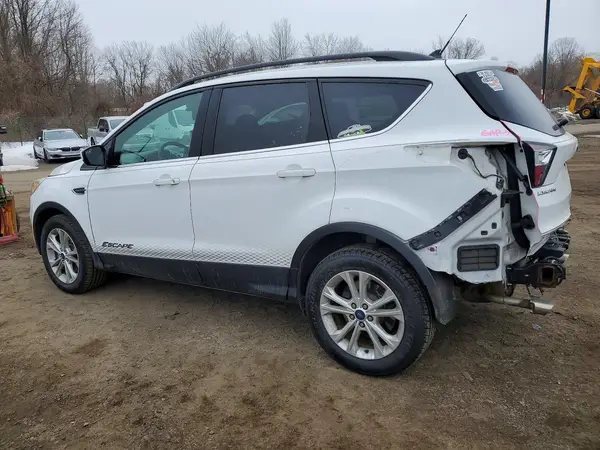 1FMCU9GD2JUB34108 2018 FORD ESCAPE - Image 2