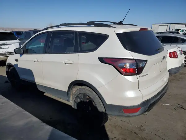 1FMCU9GD2JUB38370 2018 FORD ESCAPE - Image 2