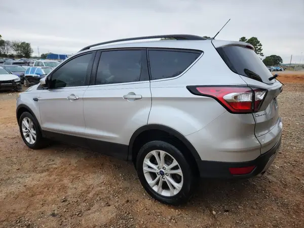 1FMCU9GD2JUB39549 2018 FORD ESCAPE - Image 2