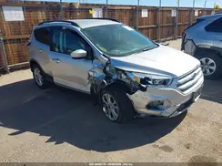 1FMCU9GD2JUB40748 2018 FORD ESCAPE