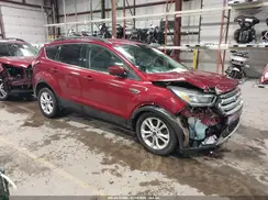 1FMCU9GD2JUB41186 2018 FORD ESCAPE