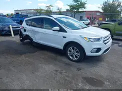 1FMCU9GD2JUB51331 2018 FORD ESCAPE