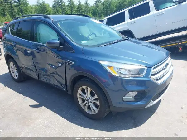 1FMCU9GD2JUB57971 2018 FORD ESCAPE - Image 1