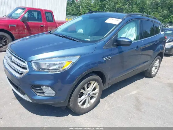 1FMCU9GD2JUB57971 2018 FORD ESCAPE - Image 2