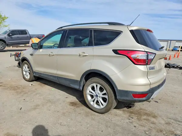 1FMCU9GD2JUB60773 2018 FORD ESCAPE - Image 2