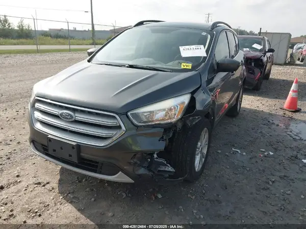 1FMCU9GD2JUB76679 2018 FORD ESCAPE - Image 2