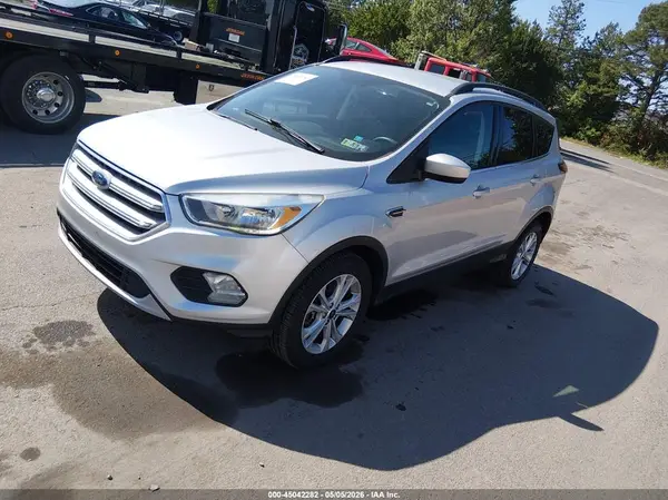 1FMCU9GD2JUB78786 2018 FORD ESCAPE - Image 2