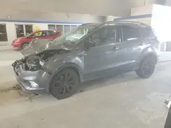 1FMCU9GD2JUB80201 2018 FORD ESCAPE
