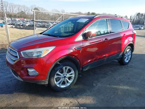 1FMCU9GD2JUB95152 2018 FORD ESCAPE - Image 2