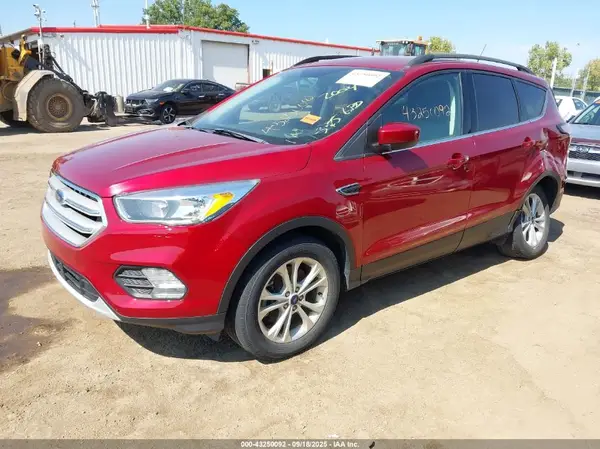 1FMCU9GD2JUC02004 2018 FORD ESCAPE - Image 2