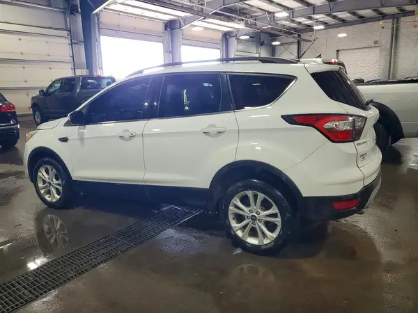 1FMCU9GD2JUC11074 2018 FORD ESCAPE - Image 2