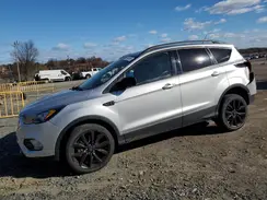 1FMCU9GD2JUC28165 2018 FORD ESCAPE