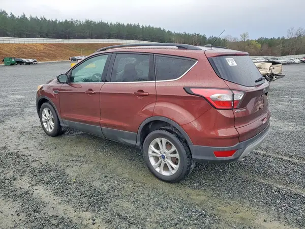 1FMCU9GD2JUC36671 2018 FORD ESCAPE - Image 2