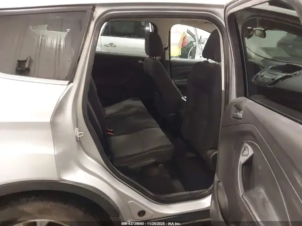1FMCU9GD2JUC37156 2018 FORD ESCAPE - Image 8