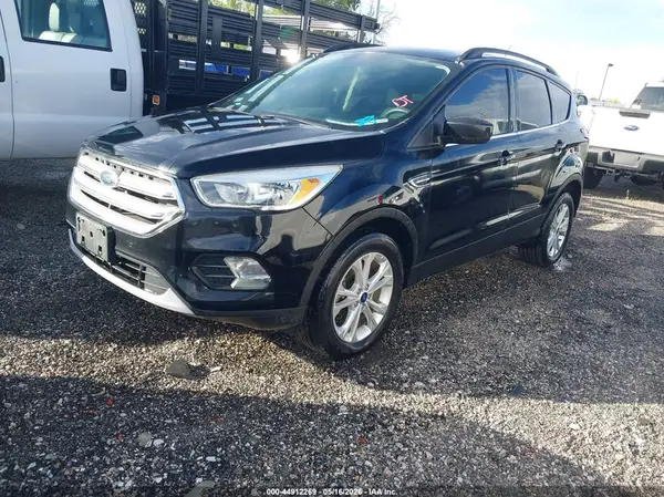 1FMCU9GD2JUC38758 2018 FORD ESCAPE - Image 2