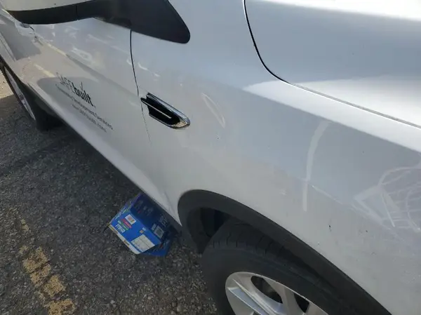 1FMCU9GD2JUC48366 2018 FORD ESCAPE - Image 2