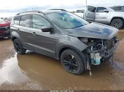 1FMCU9GD2JUC61652 2018 FORD ESCAPE