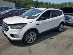 1FMCU9GD2JUC65989 2018 FORD ESCAPE