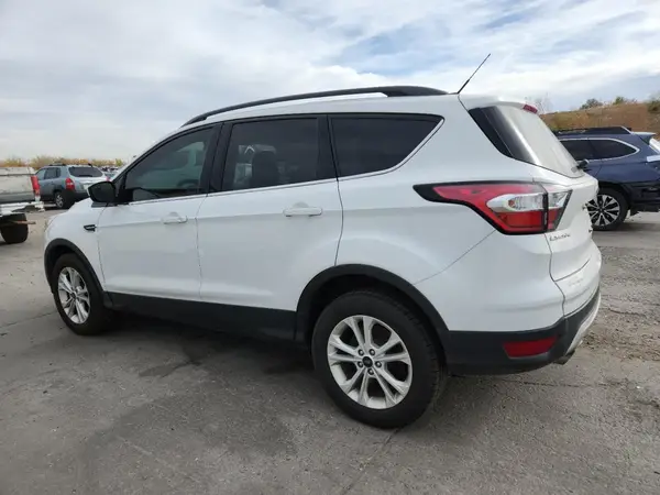 1FMCU9GD2JUC87619 2018 FORD ESCAPE - Image 2