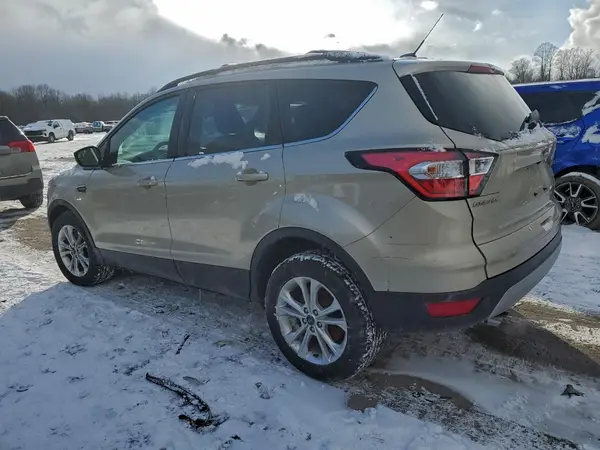 1FMCU9GD2JUC88771 2018 FORD ESCAPE - Image 2