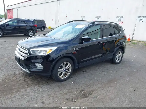 1FMCU9GD2JUC90326 2018 FORD ESCAPE - Image 2