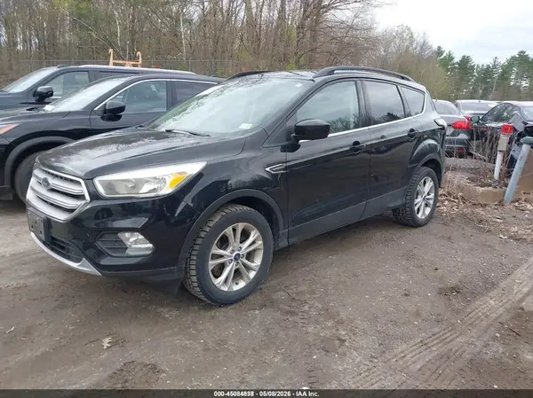 1FMCU9GD2JUD08565 2018 FORD ESCAPE - Image 2