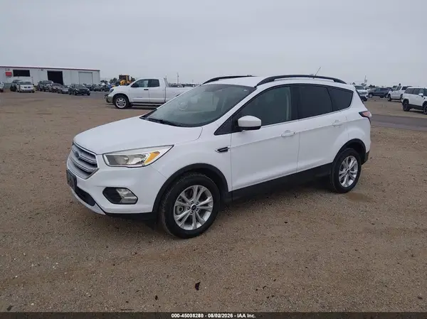 1FMCU9GD2JUD08744 2018 FORD ESCAPE - Image 2