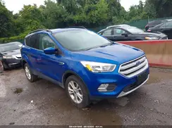 1FMCU9GD2JUD22529 2018 FORD ESCAPE