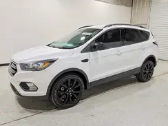 1FMCU9GD2JUD25303 2018 FORD ESCAPE