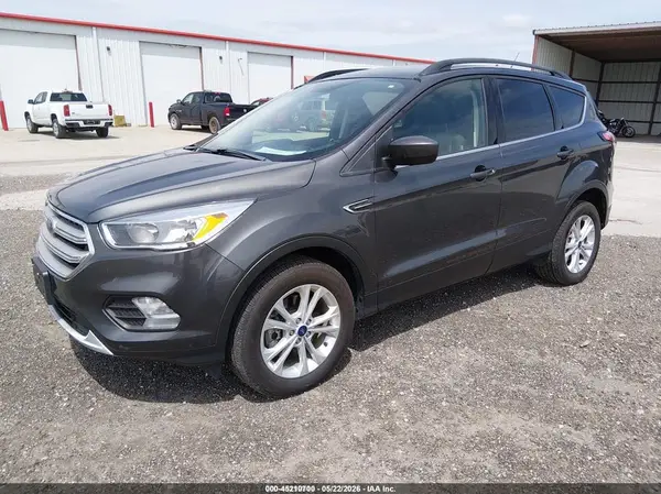 1FMCU9GD2JUD31120 2018 FORD ESCAPE - Image 2