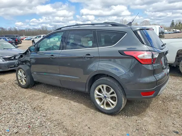 1FMCU9GD2JUD40576 2018 FORD ESCAPE - Image 2